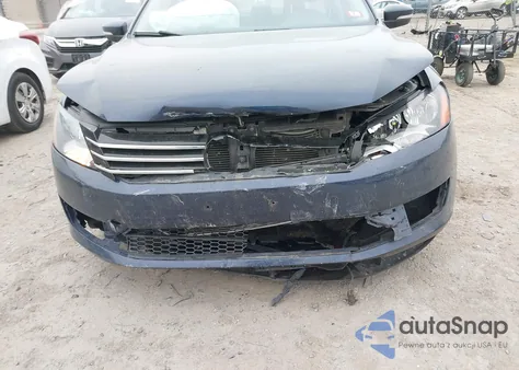 2013 Volkswagen Passat 2.5L Se из США, поврежденный, VIN 1VWBP7A37DC145575